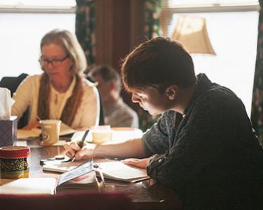 How to Write a Compelling First Paragraph How to Write a Compelling First Paragraph