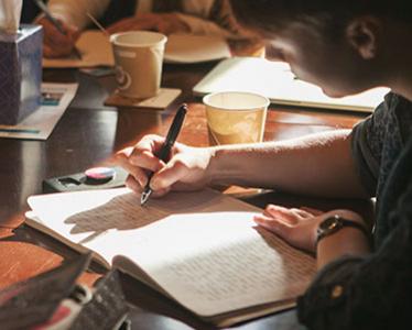 Weekend Intensive: Free Verse—What It Is, and How to Write It Weekend Intensive: Free Verse—What It Is, and How to Write It